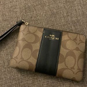 coach wallet.